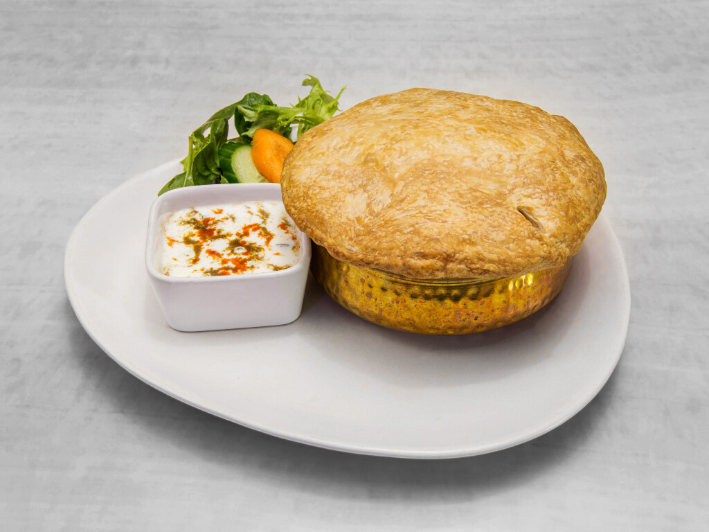 Little Kathmandu offers a holistic experience reflecting traditional Nepalese cuisine of pure Nepali quality and taste.